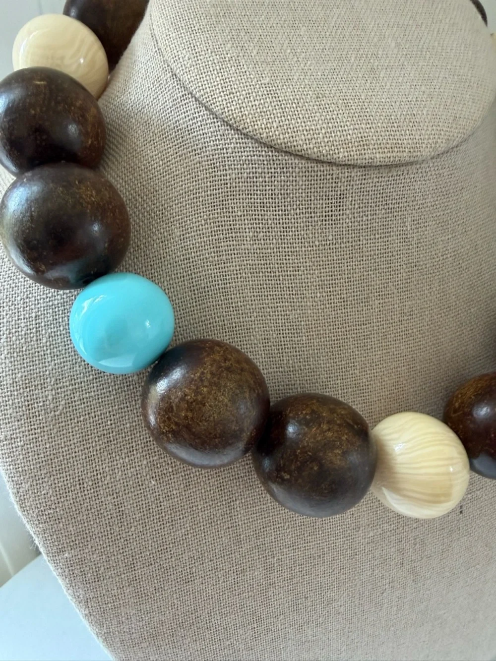 F. Gerald New Chunky Bead Necklace - Picture 2 of 4